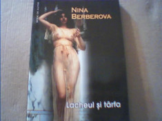 Nina Berberova - LACHEUL SI TARFA { 2004 } foto