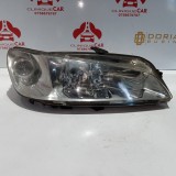 Far dreapta Peugeot 306 2001 04HCR PL 5246