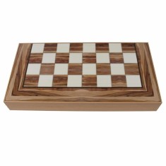 Joc de table din lemn lacuit 50x50 cm, americano, cu 2 zaruri si 30 piese