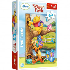 Puzzle Trefl - Winnie The Pooh, Toti la treaba, 60 piese foto