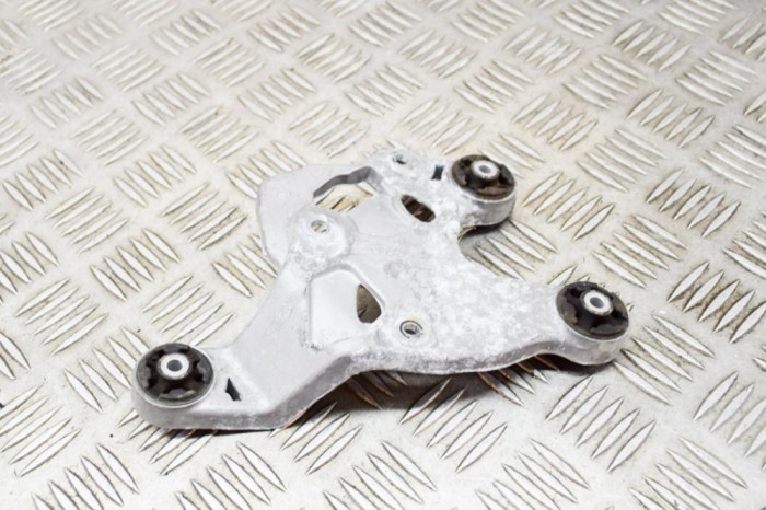 Suport compresor aer condiționat TESLA MODEL 3 2020 OEM: 1122968-00-B 16035594