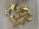 Accesoriu pentru curea placată cu aur cu cap de leu