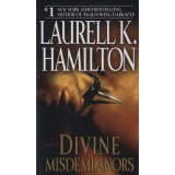 Divine Misdemeanors - Laurell K. Hamilton