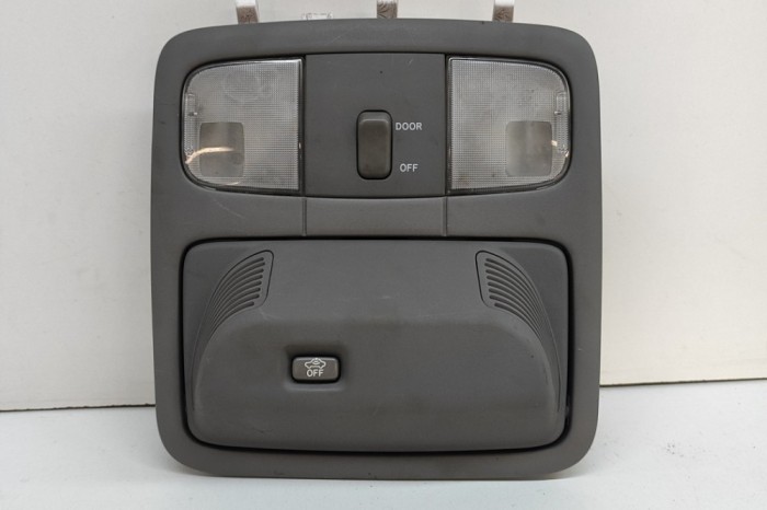 Iluminare interioară TOYOTA LAND CRUISER 120 _J12_ 2005 OEM: 63670-60080-B0 23018932
