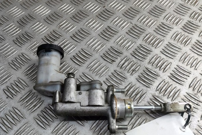 Cilindru de fr&acirc;nă ISUZU D-MAX I TFR, TFS 2009 OEM: 8-98006-941-0 | 32051943
