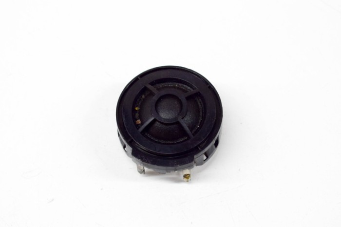 Difuzor ușă st&acirc;nga spate AUDI A8 D3 4E2, 4E8 2003 OEM: 8E0035399A 13940433