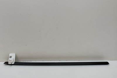 Chedar geam ușă dreapta spate TESLA MODEL Y 2024 OEM: 1495722-00-C,1495723-00-C 30761068 foto