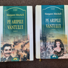 Margaret Mitchell - Pe aripile vantului (2 volume) EDITIE DE LUX LEDA