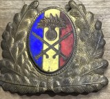 (N) [Militaria Rom&acirc;nă] Cuc Vechi Caschetă Infanterie / Jandarmerie - Metal