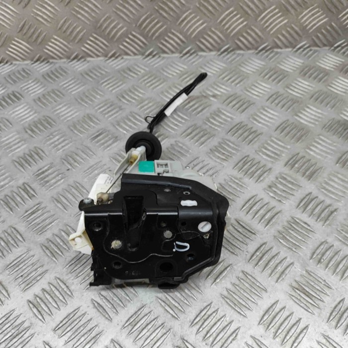 &Icirc;ncuietoare ușă dreapta față AUDI A5 Cabrio 8F7 2017 OEM: 8J1837016F 29454980