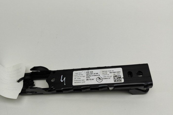 Reglaj &icirc;nălțime centura dreapta față AUDI E-TRON Sportback GEA 2023 OEM: 4M0857819A | 30341986