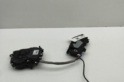 &amp;Icirc;ncuietoare haion BMW X5 G05 2022 OEM: 7357112,7441630 31257256 foto