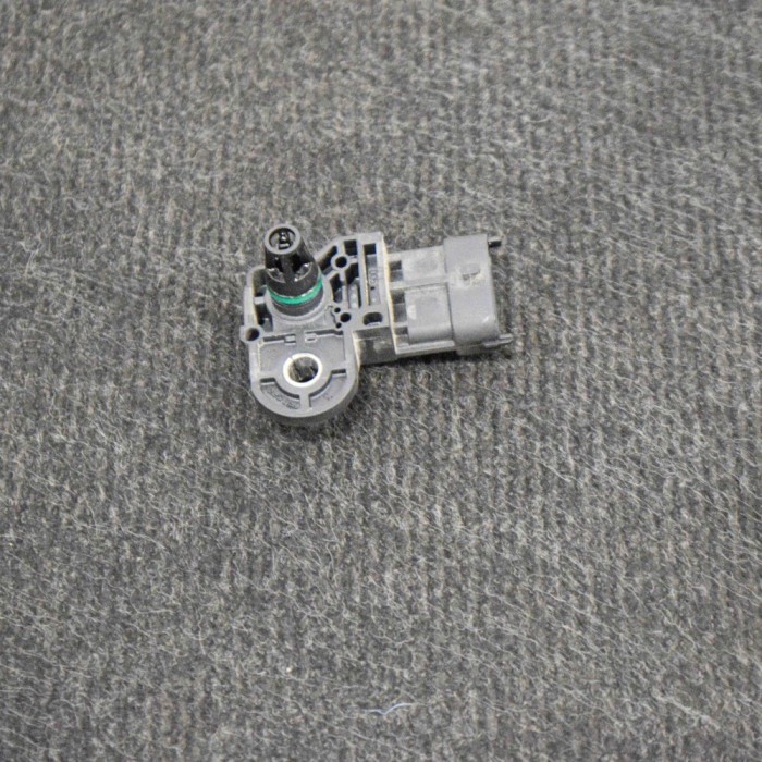 Senzor MAP OPEL MOKKA / MOKKA X 2013 OEM: 55568175,0281006077 10702635