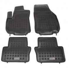 Set covorase auto din cauciuc Opel Zafira , 05.2005-12.2011 , presuri tip tavita marca Rezaw Plast