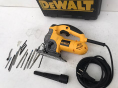 Ferastrau Pendular Dewalt DW331K-qs foto