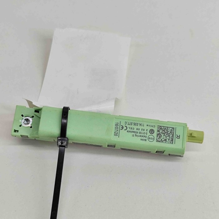 Amplificator de antena VW ID.4 E21 2021 OEM: 11A035577C