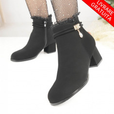 Botine De Dama Cu Interior Îmblanit 2287 Negre