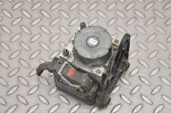 Pompa ABS VW GOLF VII 5G1, BQ1, BE1, BE2 2016 OEM: Hatchback | 17662068