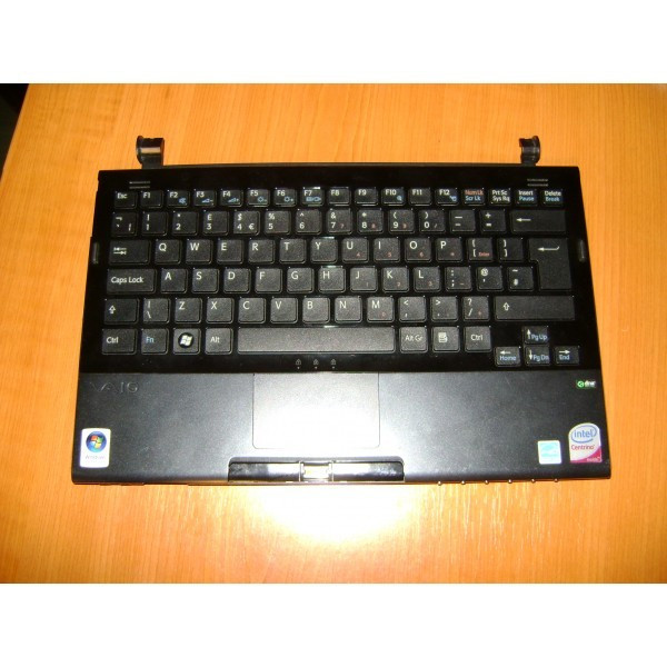 Tastatura Laptop Sony Vaio VGN-TZ31XN/B&iuml;&raquo;&iquest; PCG-4N2M cu Palmrest