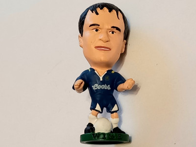 Figurina de colectie-Corinthian F.A. 1995 fotbalistul Dennis WISE (Chelsea) foto