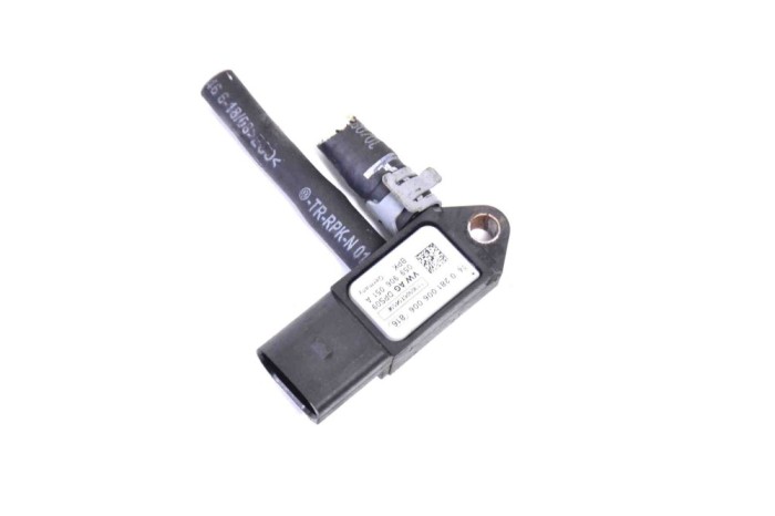 Senzor MAP AUDI A5 Cabrio 8F7 2010 OEM: 059906051A,0281006006 12068598