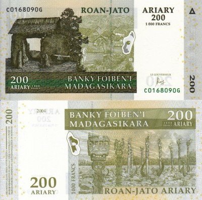 MADAGASCAR 200 ariary (1.000 francs) 2004 UNC!!! foto