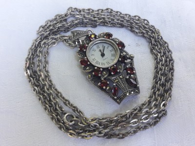 argint CEAS MEDALION batut in GRANATE si MARCASITE splendid pe Lant argint MASIV foto