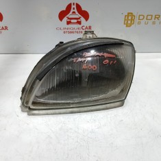Far stanga Fiat 600 2005