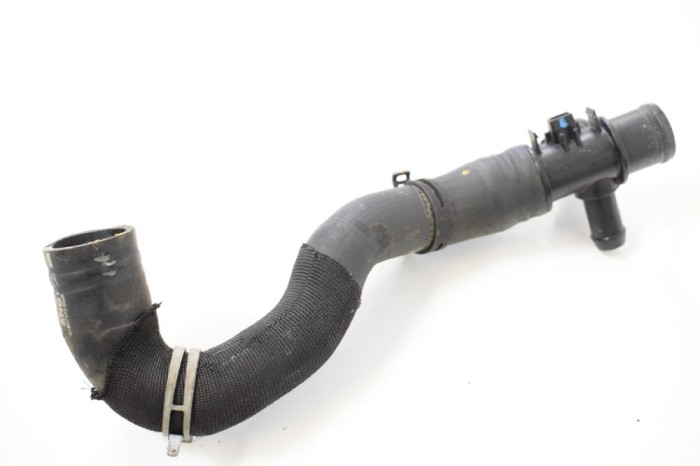 Furtun de lichid de răcire FORD ECOSPORT 2018 OEM: JX61-8B273-FD 11088769
