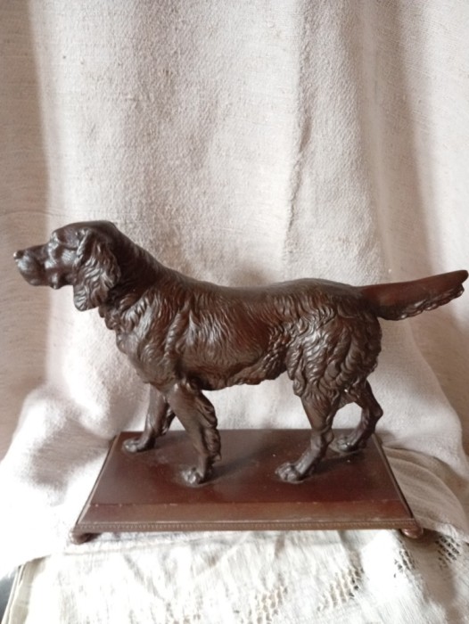 C&acirc;ine setter irlandez statuie mare frumoasă