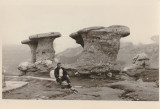La sfat cu Babele - excursie in muntii Bucegi, fotografie originala anii 70, Alb-Negru, Romania de la 1950, Natura