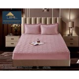 Cumpara ieftin Topper Saltea/Husa de pat matlasata si 2 fete de perne din catifea, cu elastic, model tip topper 160x200 - JO848