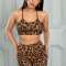 H719-99 Compleu sport/casual din top si pantaloni scurti model leopard