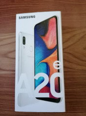 Samsung Galaxy A20e Alb foto