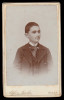 Tanar cca 1900 Foto cabinet Atelier Aurelia Braila fotografie studio carton gros, Romania 1900 - 1950, Sepia, Portrete