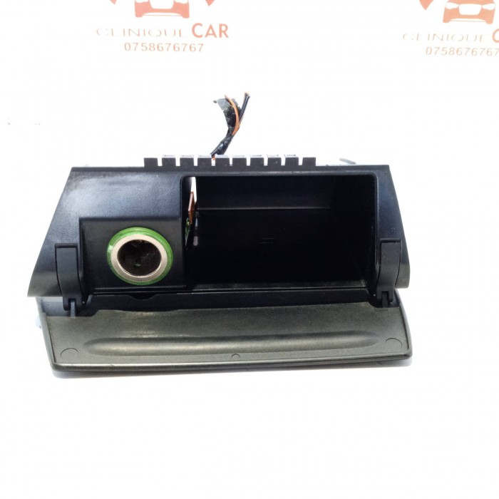 Scrumiera Ford Focus 2006 4m51-a048k37-ab
