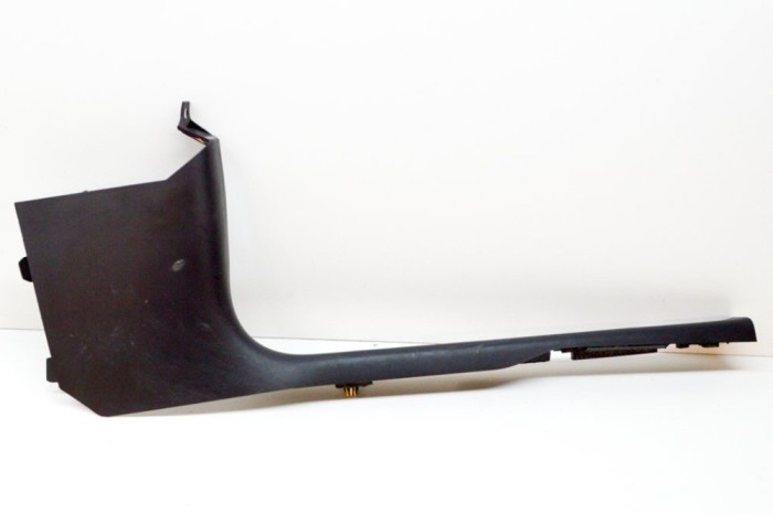 Ornament prag interior dreapta față TESLA MODEL 3 2019 OEM: 1086293-00-H 13775864