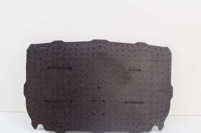 Spuma portbagaj TESLA MODEL Y 2021 OEM: 1519409-00-B 14806821