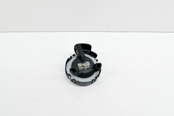 Senzor de impact st&acirc;nga față SKODA KODIAQ NS7 2020 OEM: 3Q0959354A | 14527960