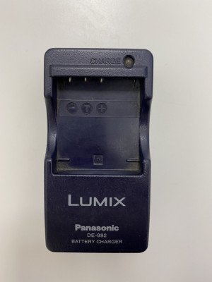 &amp;Icirc;ncărcător baterie Panasonic Lumix DE-992, 4.2V / 0.43A (600) foto