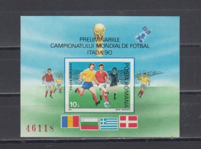A11 TX8 2 - 1990 - Preliminariile CM de fotbal - Italia - colita nedantelata foto