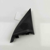 Difuzor ușă dreapta față PEUGEOT 5008 III KA, KB, KC 2024 OEM: 9843770380,9852569880 30717854