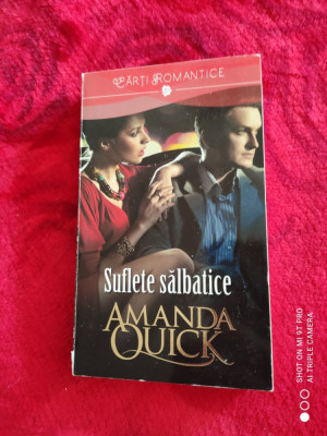 AMANDA QUICK: SUFLETE SALBATICE foto