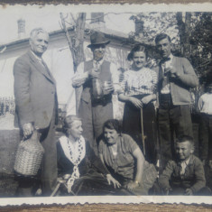 Fotografie de grup la Manastirea Cernica/ 1935