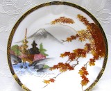 SCRUMIERA PORTELAN JAPONEZ CU DECOR MANUAL AURIT 12.5 CM