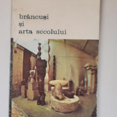 George Uscatescu - Brancusi Si Arta Secolului (Biblioteca de arta Nr. 400)