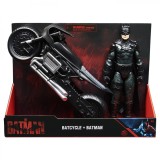 BATMAN FILM MOTOCICLETA LUI BATMAN SI FIGURINA BATMAN 30CM SuperHeroes ToysZone, Spin Master