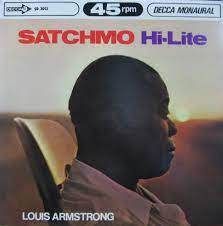 Vinil &amp;quot;Japan Press&amp;quot; Louis Armstrong &amp;ndash; Satchmo Hi-Lite 45 RPM (G+) foto