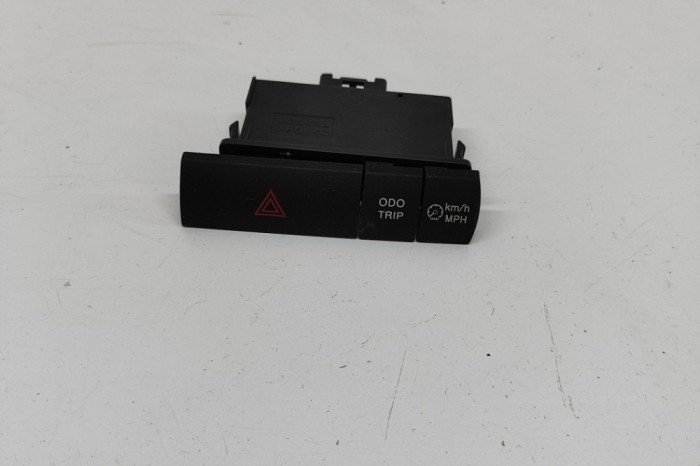 Panou de butoane TOYOTA PRIUS Hatchback _W2_ 2005 OEM: 84330-47010,758706 | 31492238
