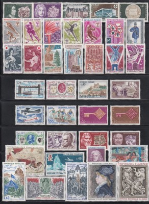 Franta 1968 - AN COMPLET, 30 Serii, MNH foto